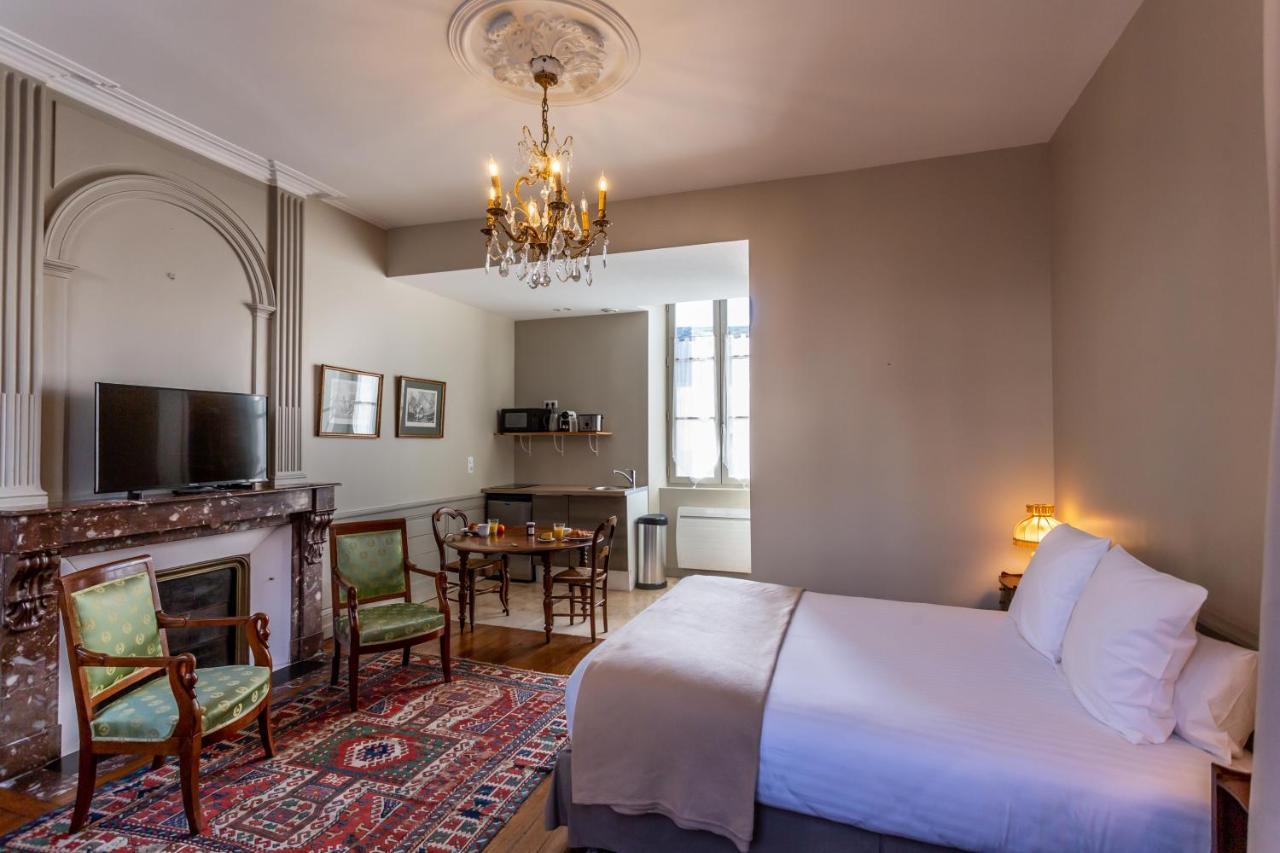 La Maison D'Aristide - Les Univers De Panette - Jacques Coeur Бурж Экстерьер фото